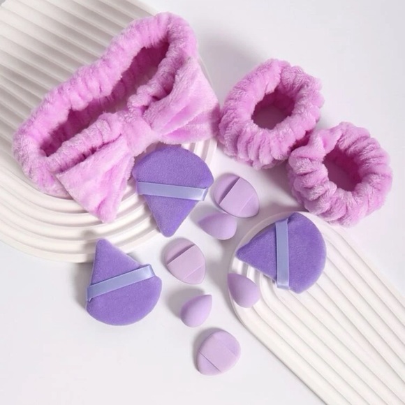 12 Pcs Makeup Tools - Picture 4 of 5